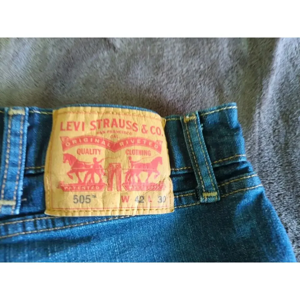 Levi 505 Jeans Mens 42x30 regular fit